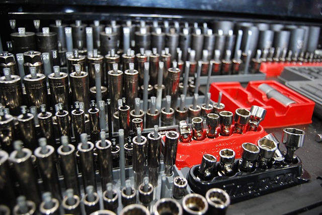 auto-body-workshop-640x480-52055903.jpeg