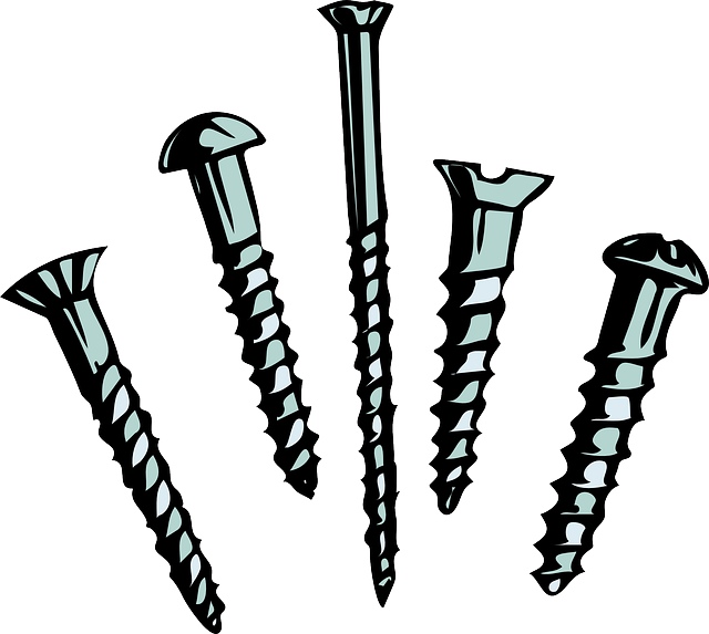 auto-repair-workshop-640x480-6990100.png