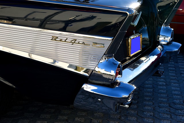 car-body-restoration-640x480-53340655.jpeg