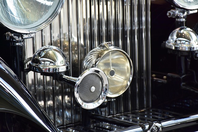 car-body-restoration-640x480-85790439.jpeg