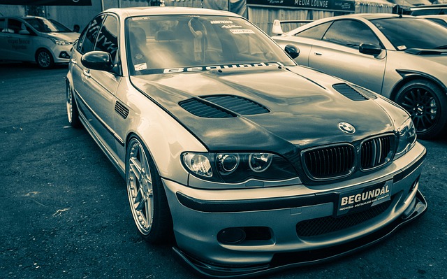 car-body-restoration-640x480-94889948.jpeg
