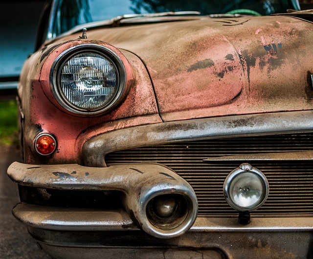 car-bumper-repair-640x480-11752233.jpeg