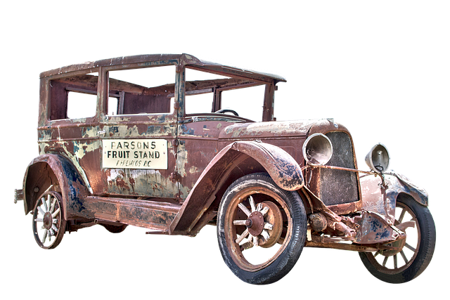 car-bumper-repair-640x480-68304408.png