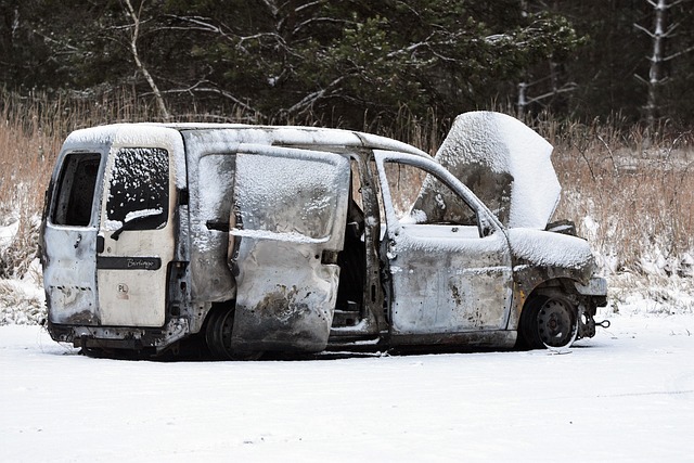 car-collision-repair-640x480-82258962.jpeg