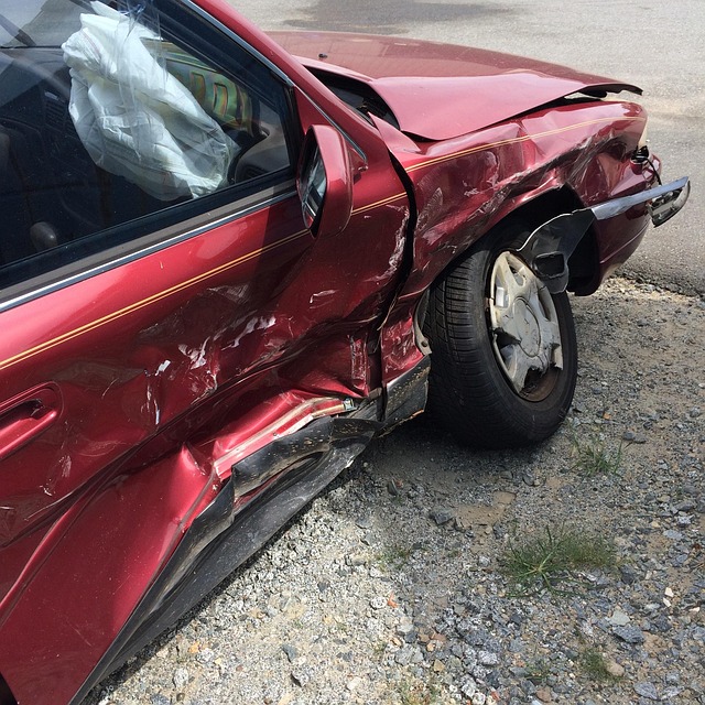 car-crash-damage-640x480-6217746.jpeg
