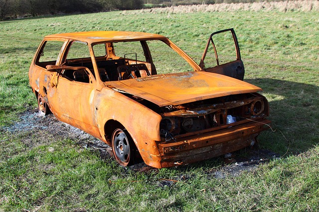 car-crash-damage-640x480-66621462.jpeg