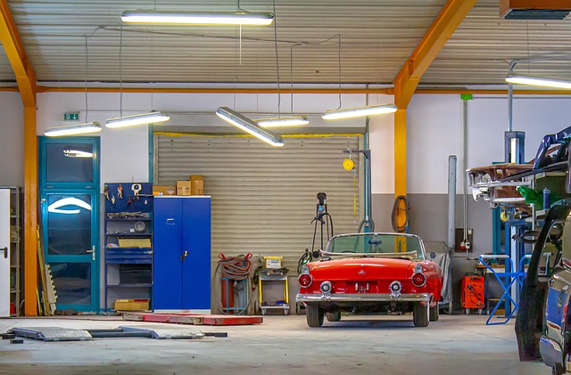 Modern Car Body Repair: Navigating Advanced Vehicles for Safety and Quality