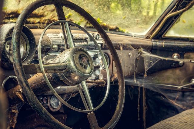 car-scratch-repair-640x480-75220218.jpeg