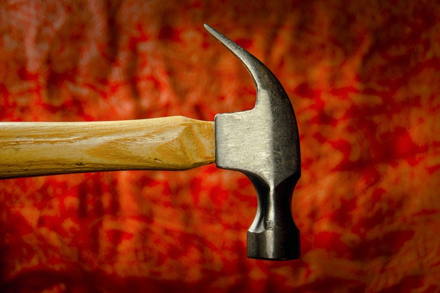 collision-repair-tools-640x480-15442319.jpeg