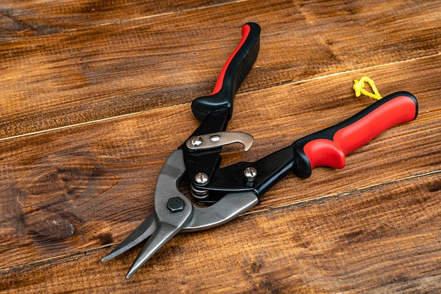 collision-repair-tools-640x480-15803731.jpeg