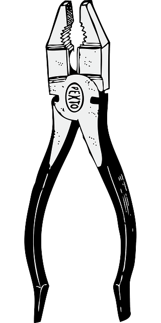 collision-repair-tools-640x480-68063311.png