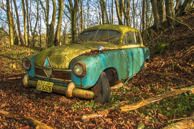 County Auto Body Services: Restoring Vehicles to Factory Specifications