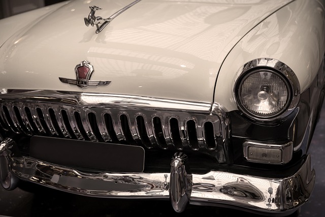 damaged-car-bumper-640x480-77981316.jpeg