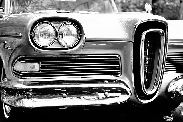damaged-car-bumper-640x480-85428082.jpeg