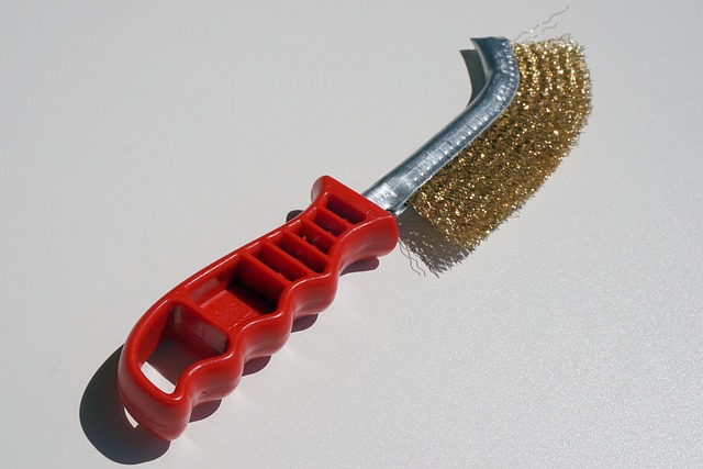dent-removal-tools-640x480-62826701.jpeg