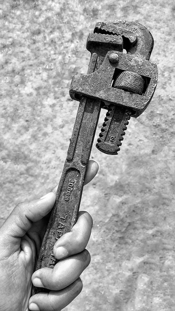 dent-removal-tools-640x480-88108088.jpeg