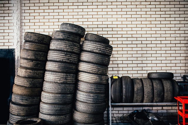 professional-auto-shop-640x480-67149543.jpeg