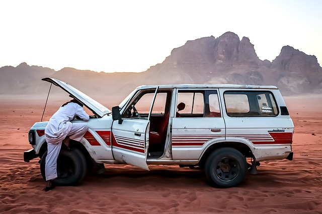 vehicle-repair-shop-640x480-73517448.jpeg