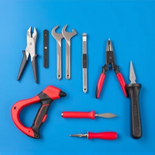 collision-repair-tools-640x480-26107315.jpeg