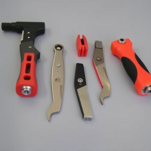 collision-repair-tools-640x480-42151170.jpeg