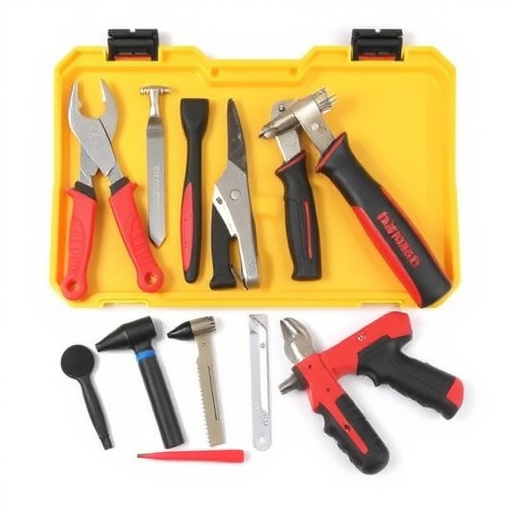 collision-repair-tools-640x480-62483983.jpeg
