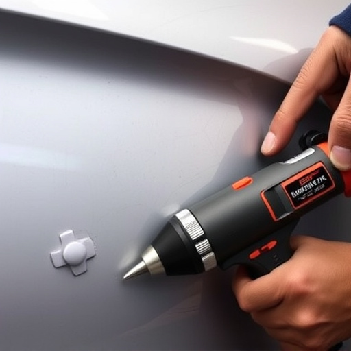 dent-removal-tools-640x480-25013161.jpeg