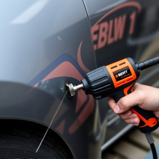 dent-removal-tools-640x480-49050208.jpeg