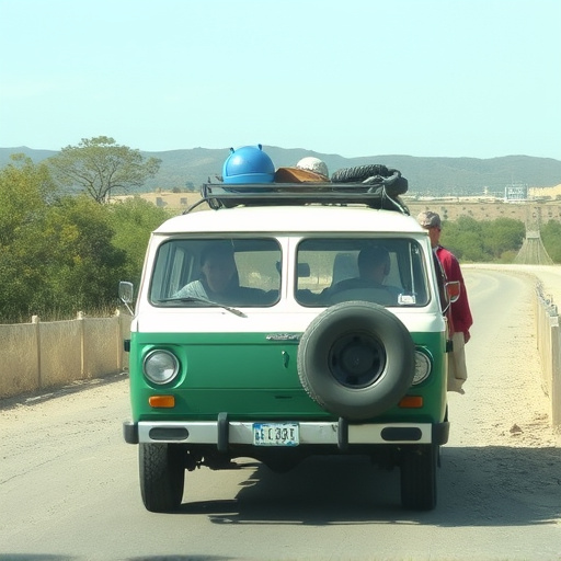 vehicle-640x480-42944437.jpeg