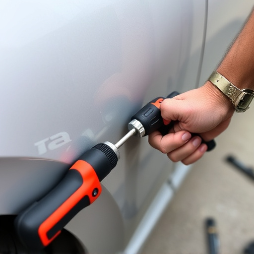 dent-removal-tools-640x480-27420463.jpeg